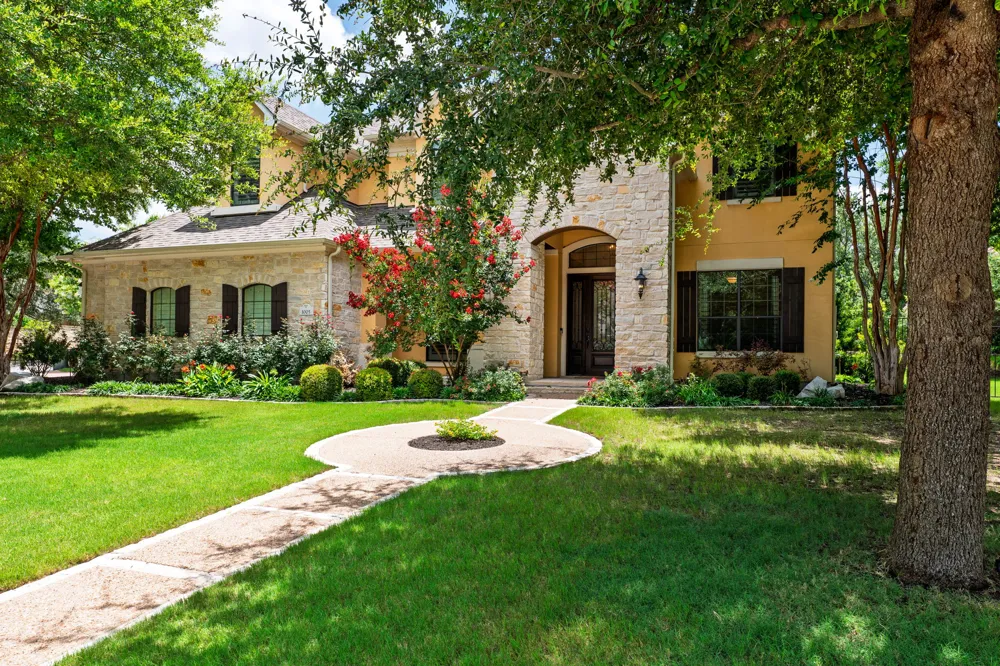 1005 Lakewood Hills Terrace Austin, TX 78732