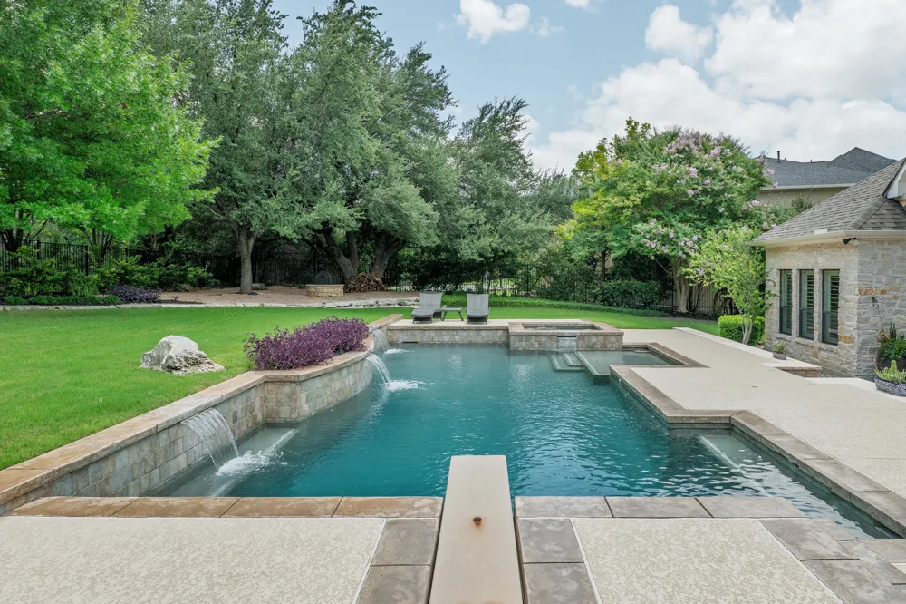 1005 Lakewood Hills Terrace Austin, TX 78732
