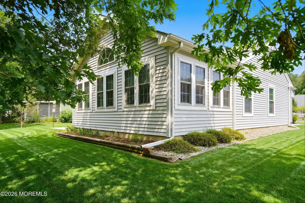 9 Dove Tree Court Barnegat, NJ 08005