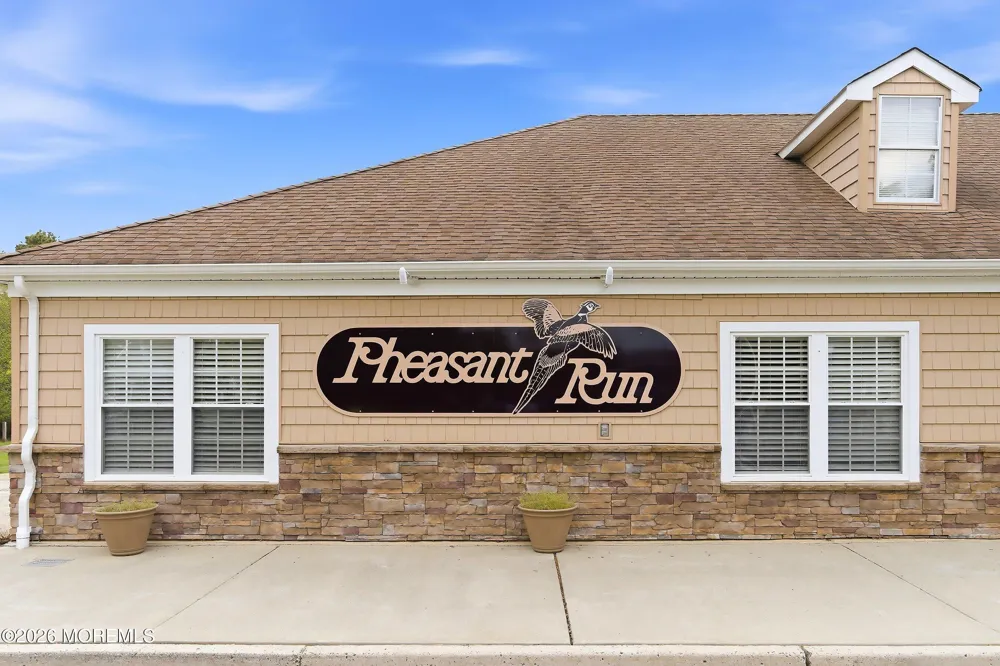 9 Dove Tree Court Barnegat, NJ 08005