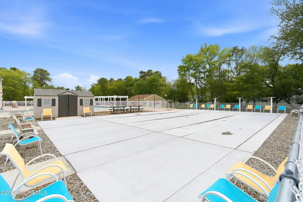9 Dove Tree Court Barnegat, NJ 08005