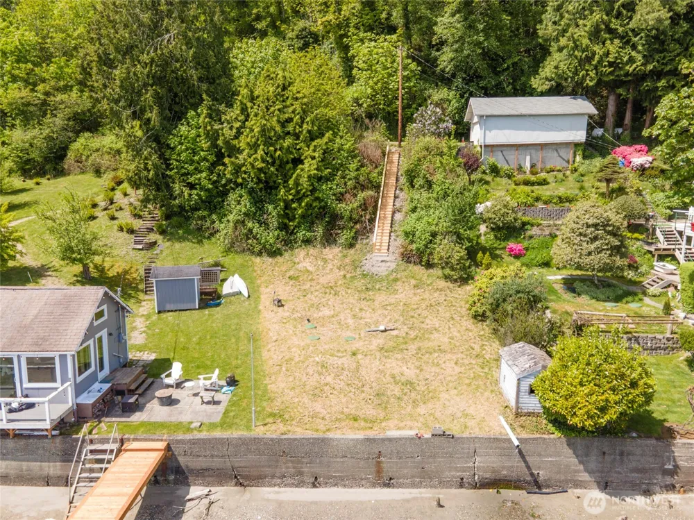 1230 Maplewood Beach Drive NW Gig Harbor, WA 98332