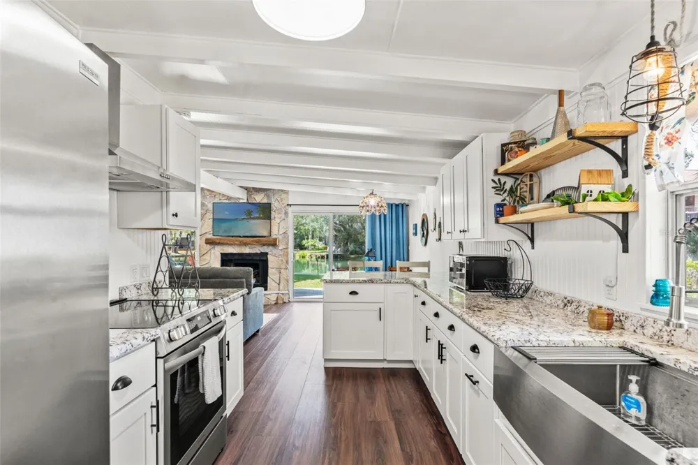 6053 PALM CREEK DRIVE Weeki Wachee, FL 34607