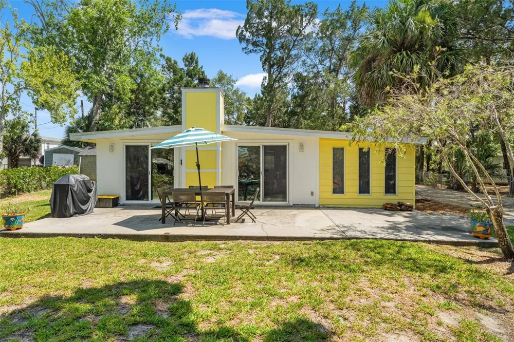 6053 PALM CREEK DRIVE Weeki Wachee, FL 34607