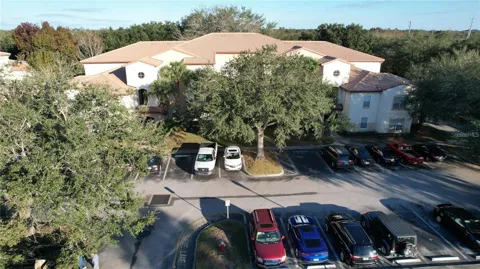 826 CAMARGO WAY #303