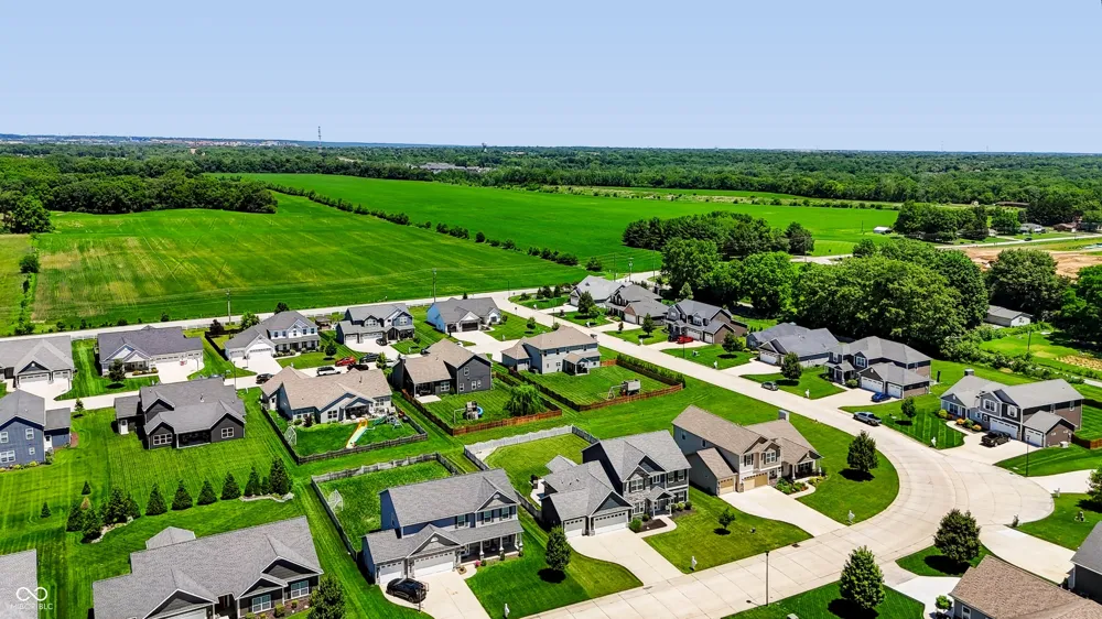 1066 Chesapeake Pointe Drive Lafayette, IN 47909