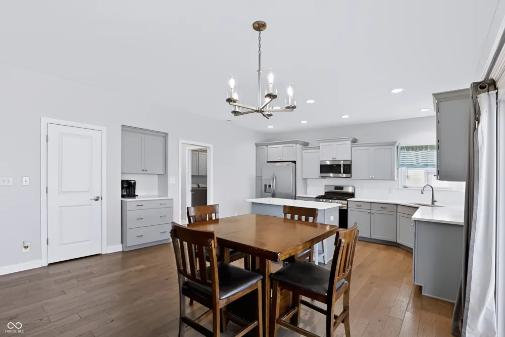 1066 Chesapeake Pointe Drive Lafayette, IN 47909