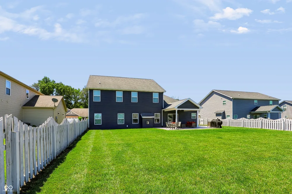 1066 Chesapeake Pointe Drive Lafayette, IN 47909