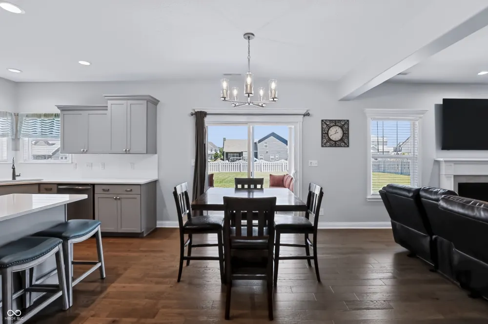 1066 Chesapeake Pointe Drive Lafayette, IN 47909