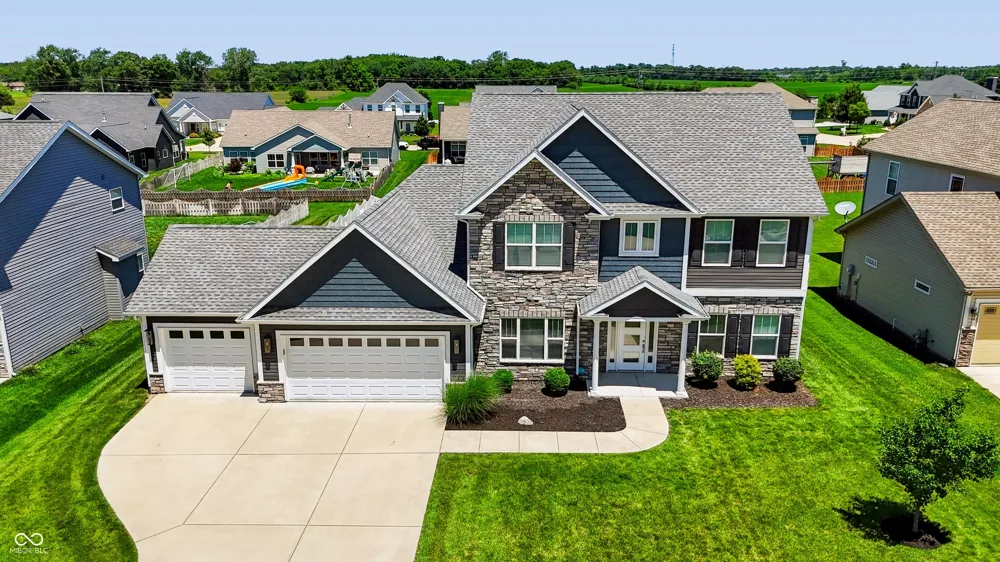 1066 Chesapeake Pointe Drive Lafayette, IN 47909