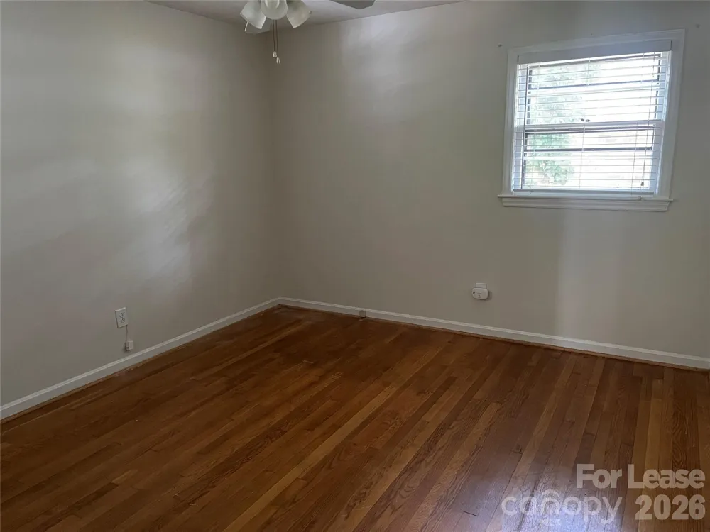 1238 12th Street NE Hickory, NC 28601
