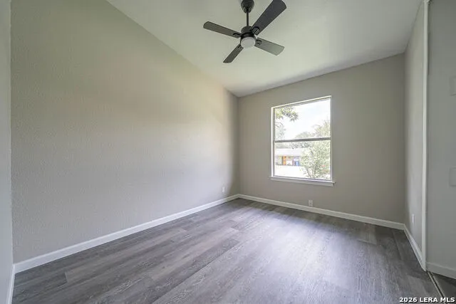 6011 MISTY VALLEY DR San Antonio, TX 78242