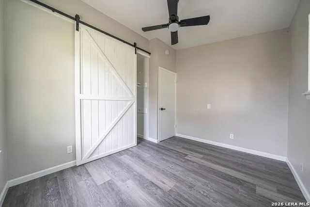 6011 MISTY VALLEY DR San Antonio, TX 78242