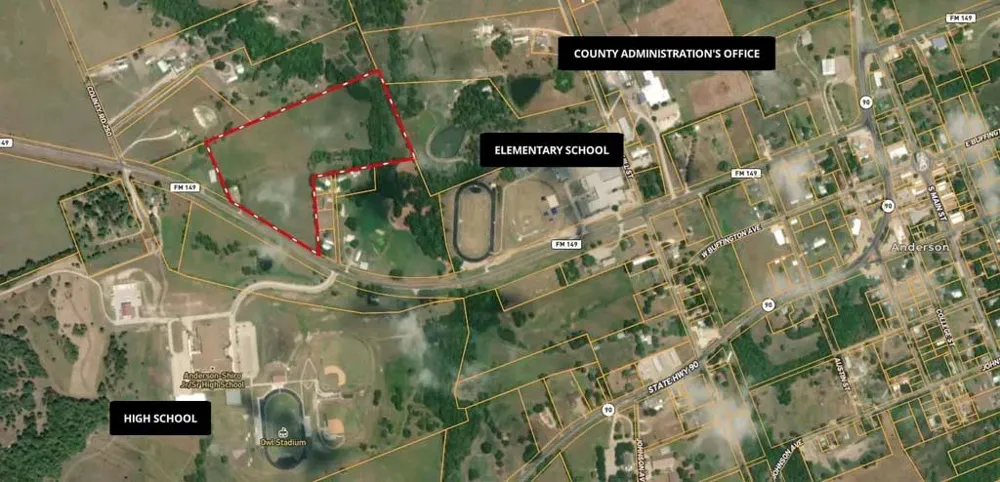 1496 Fm 149 Rd Road W Anderson, TX 77830