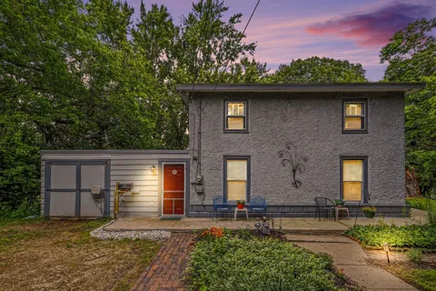 330 Catherine Court