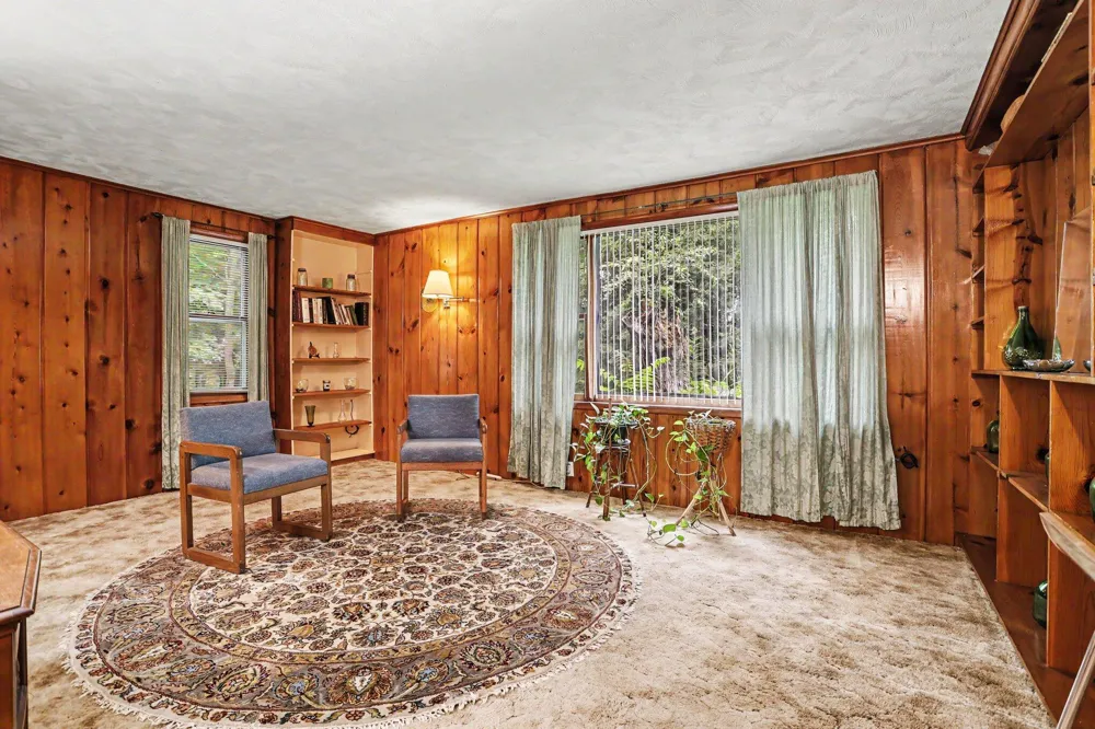 330 Catherine Court Allegan, MI 49010