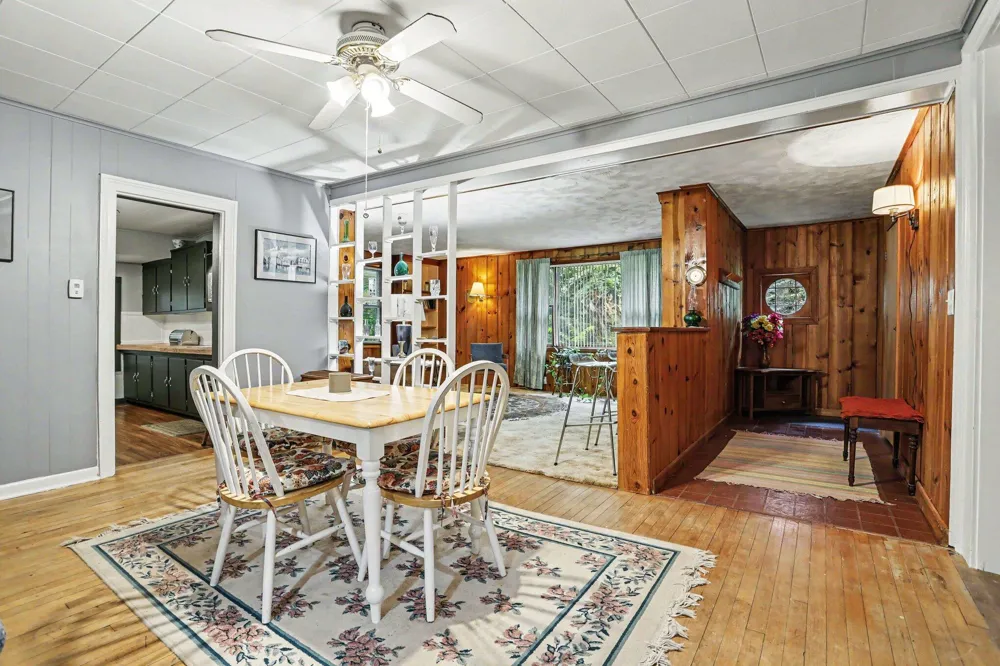 330 Catherine Court Allegan, MI 49010