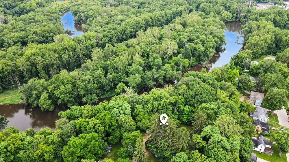 330 Catherine Court Allegan, MI 49010