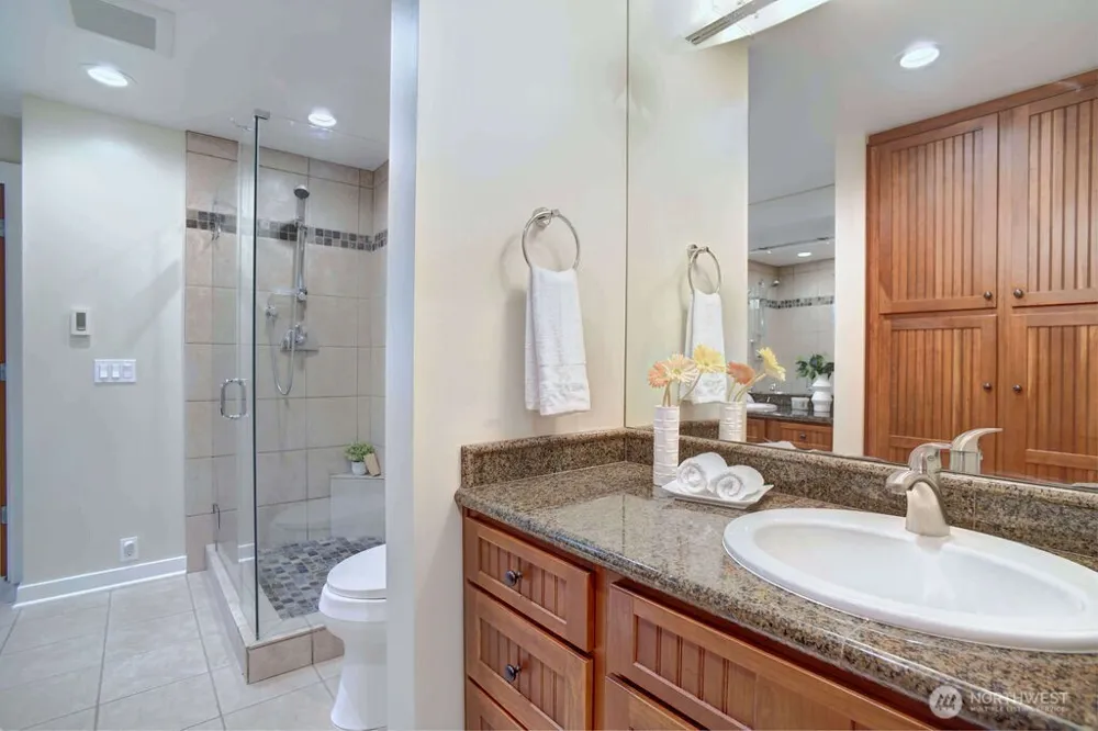 4030 26th Avenue W Seattle, WA 98199