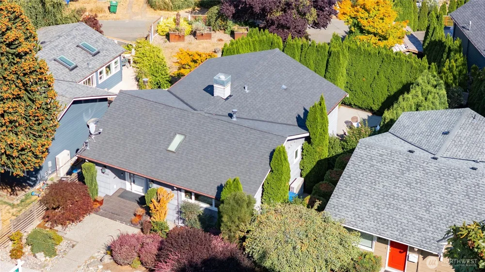 4030 26th Avenue W Seattle, WA 98199