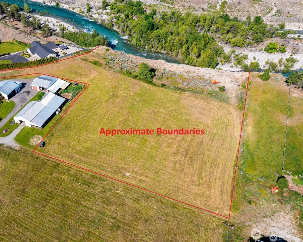 24 Miller Road Chelan, WA 98816