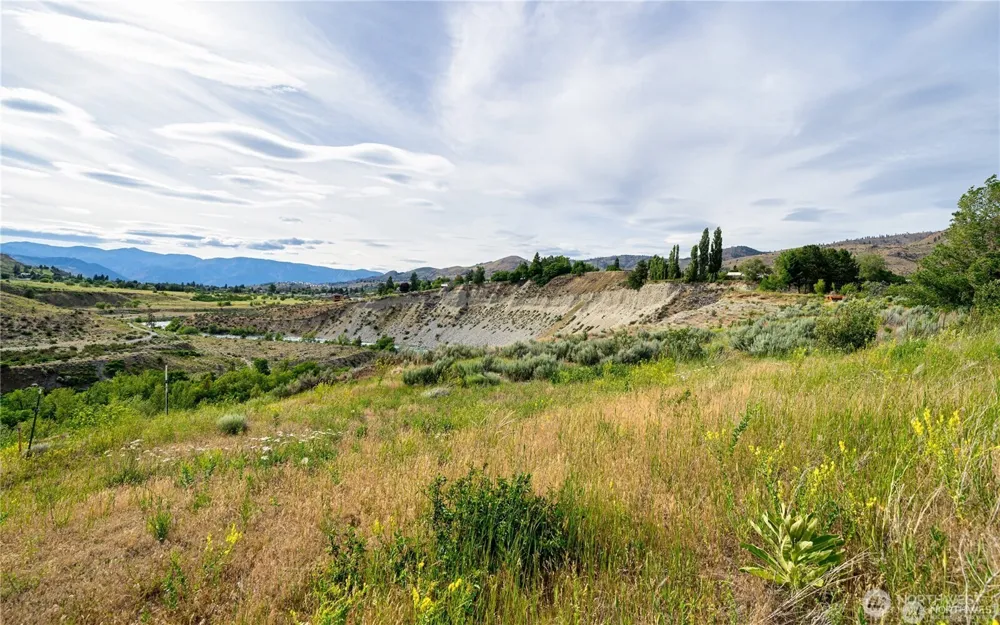 24 Miller Road Chelan, WA 98816