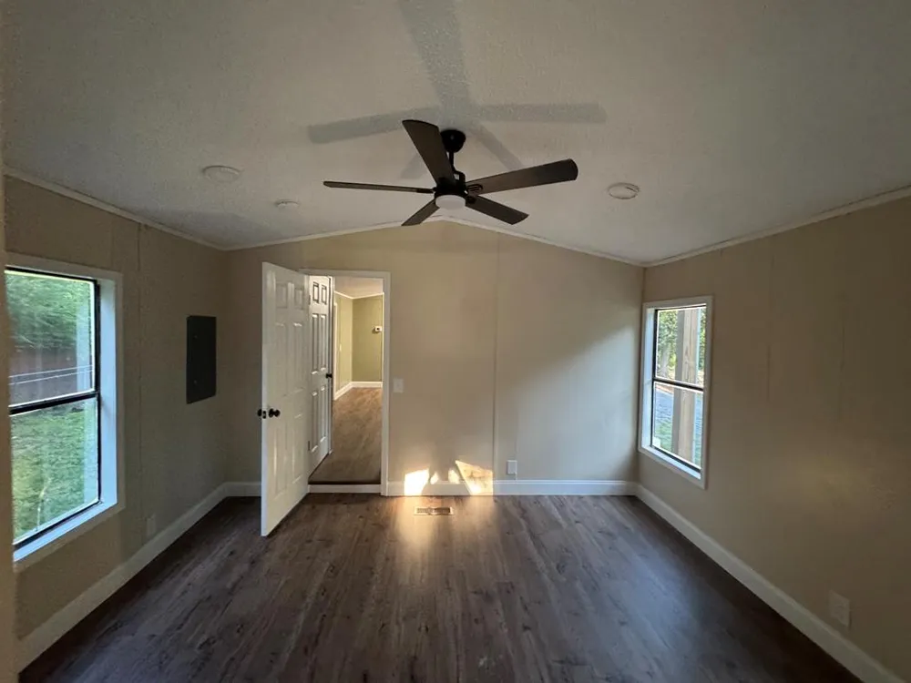2637 Old Grade Road Dalton, GA 30721