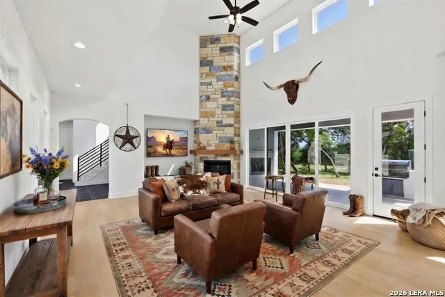 285 SCENIC CYN New Braunfels, TX 78132