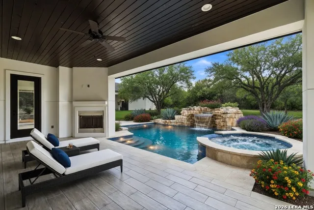 285 SCENIC CYN New Braunfels, TX 78132
