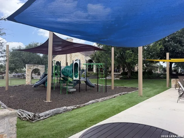 285 SCENIC CYN New Braunfels, TX 78132