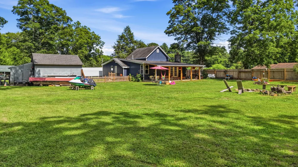 311 Leggett Road Sale Creek, TN 37373