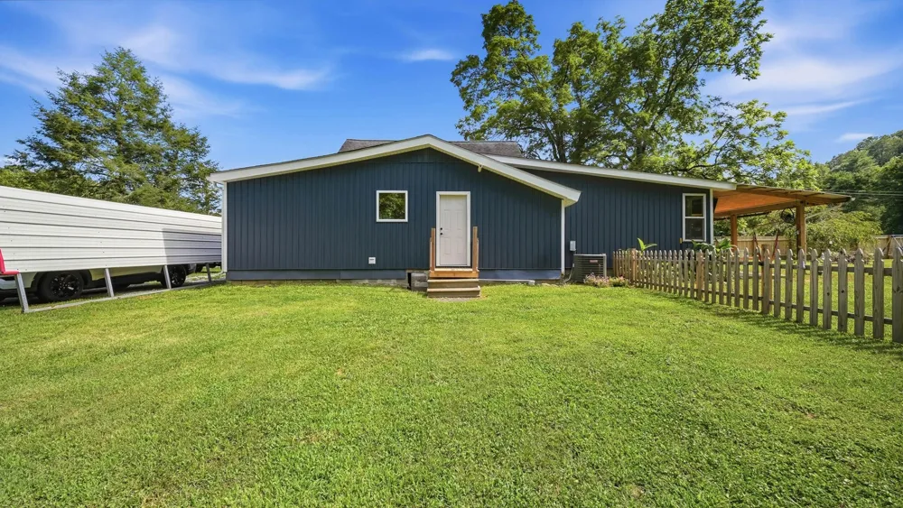 311 Leggett Road Sale Creek, TN 37373