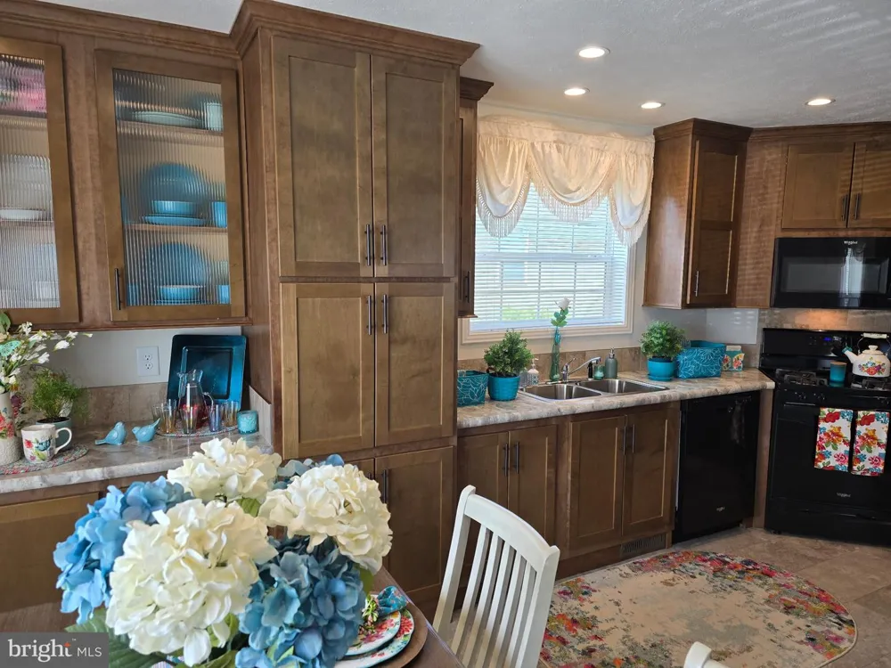 300 ORIOLE DRIVE Carlisle, PA 17013