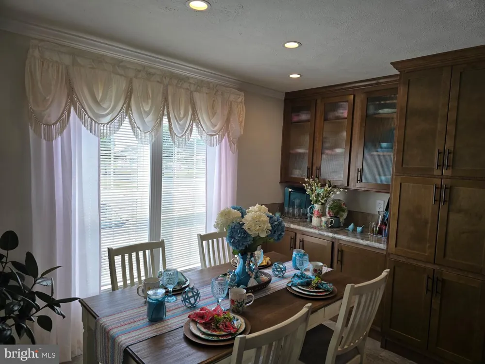 300 ORIOLE DRIVE Carlisle, PA 17013