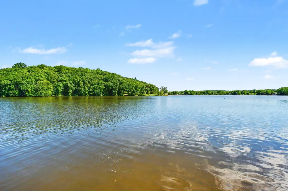7261 Driftwood Drive SE Ada, MI 49301