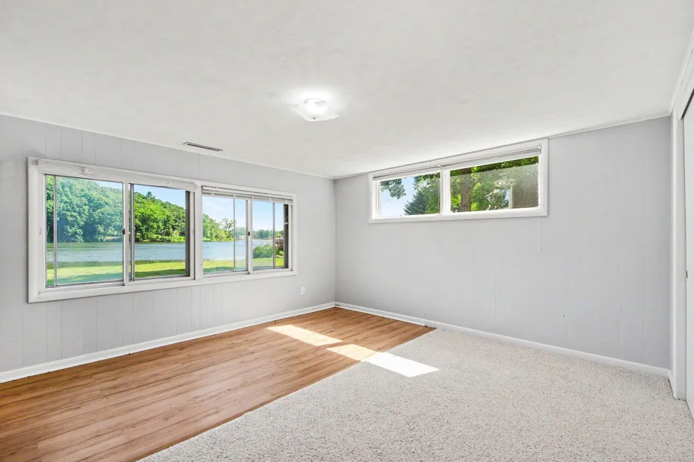 7261 Driftwood Drive SE Ada, MI 49301