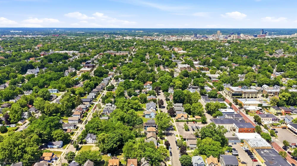 1128 Sigsbee Street SE Grand Rapids City, MI 49506