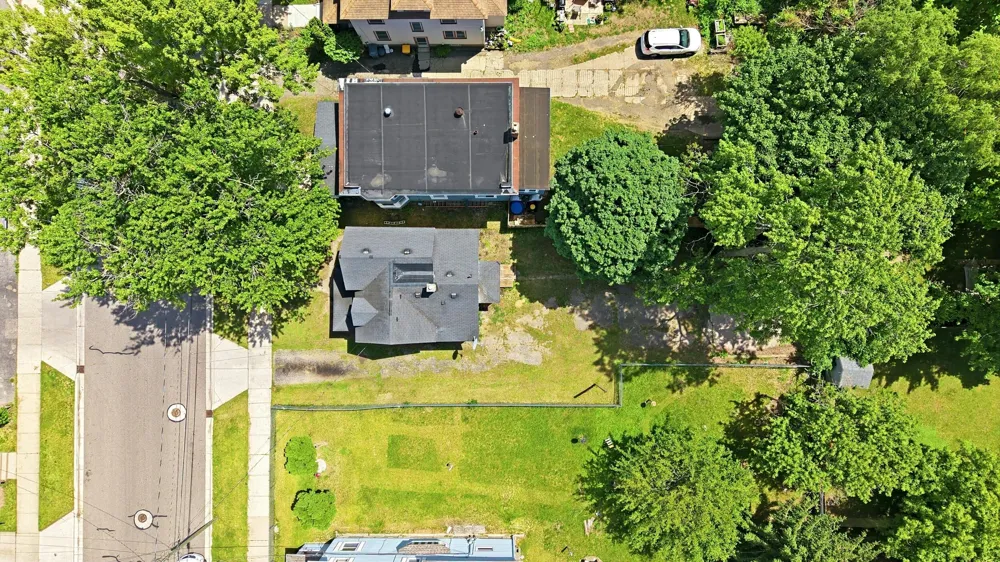 1128 Sigsbee Street SE Grand Rapids City, MI 49506
