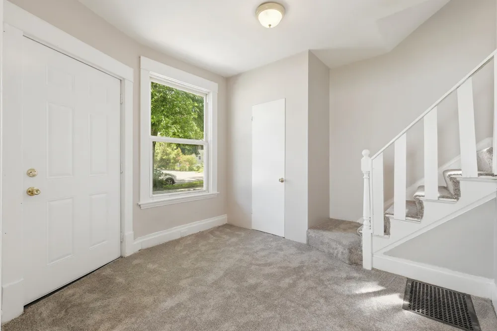 1128 Sigsbee Street SE Grand Rapids City, MI 49506