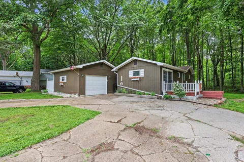 17700 Thornapple Drive