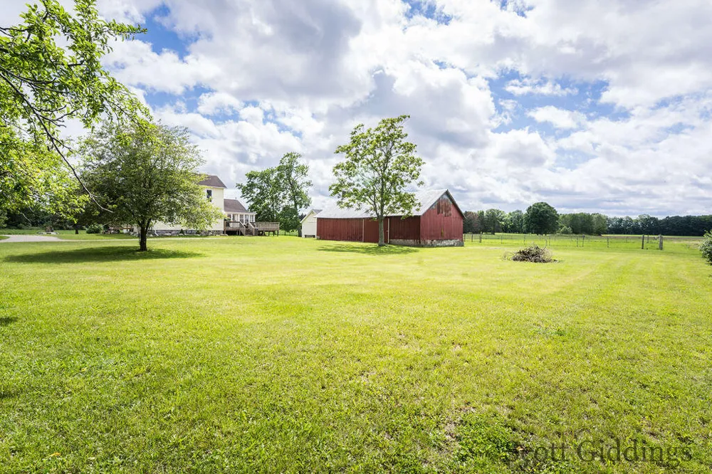 8884 S Townhall Road Bushnell Township, MI 48884