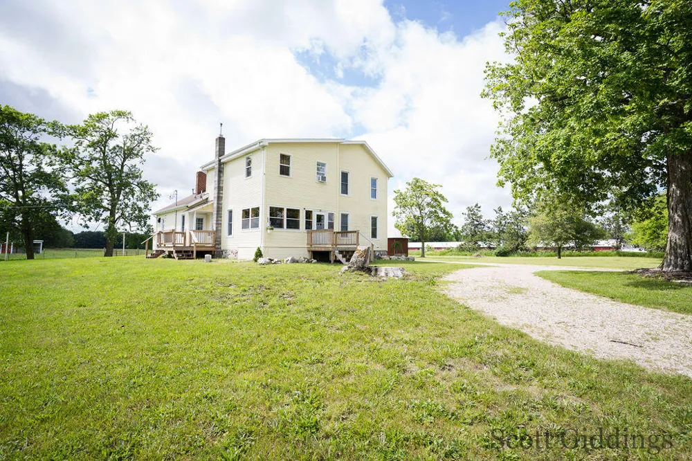 8884 S Townhall Road Bushnell Township, MI 48884