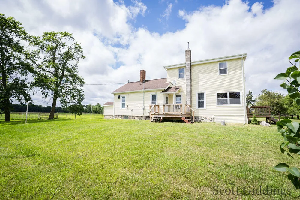 8884 S Townhall Road Bushnell Township, MI 48884