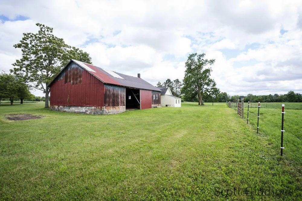 8884 S Townhall Road Bushnell Township, MI 48884