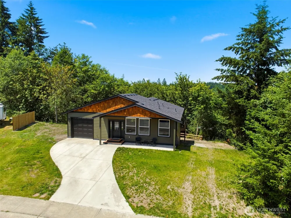 254 Skyler Way Eatonville, WA 98328