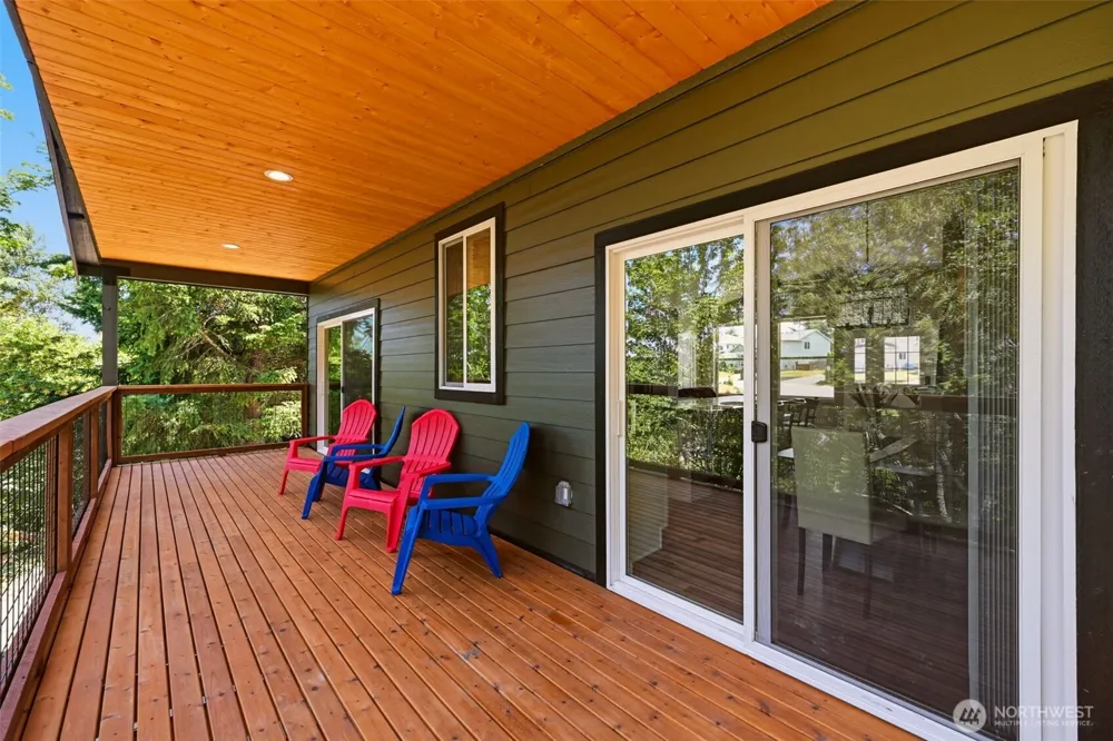 254 Skyler Way Eatonville, WA 98328