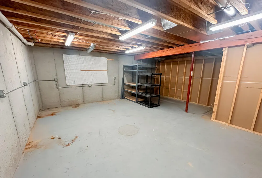 1130 Coral Springs Drive Portage, MI 49002