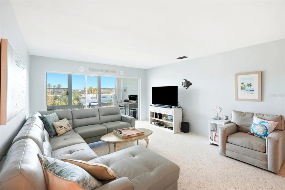 6201 2ND STREET E #106 St Pete Beach, FL 33706