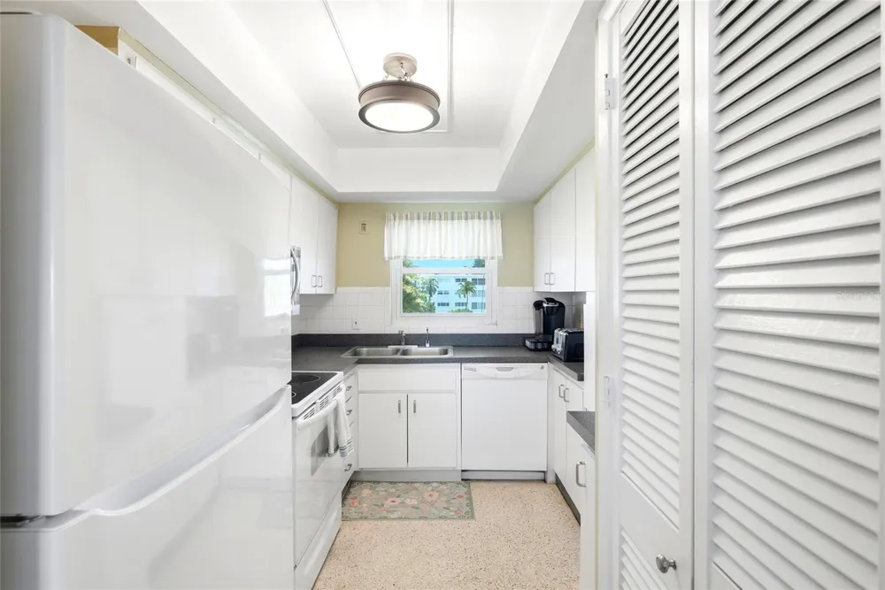 6201 2ND STREET E #106 St Pete Beach, FL 33706