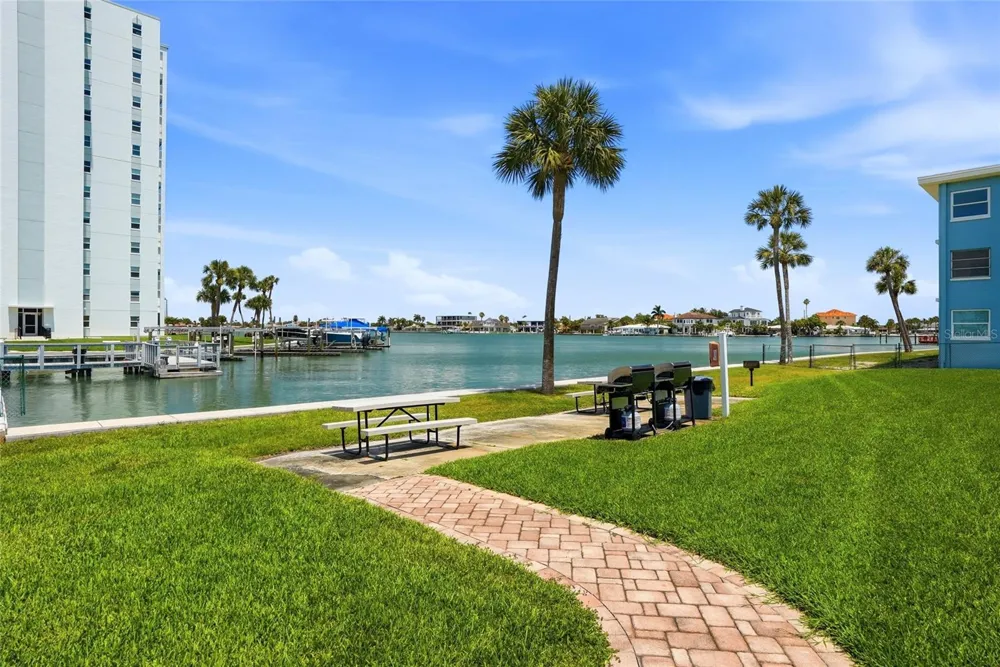 6201 2ND STREET E #106 St Pete Beach, FL 33706